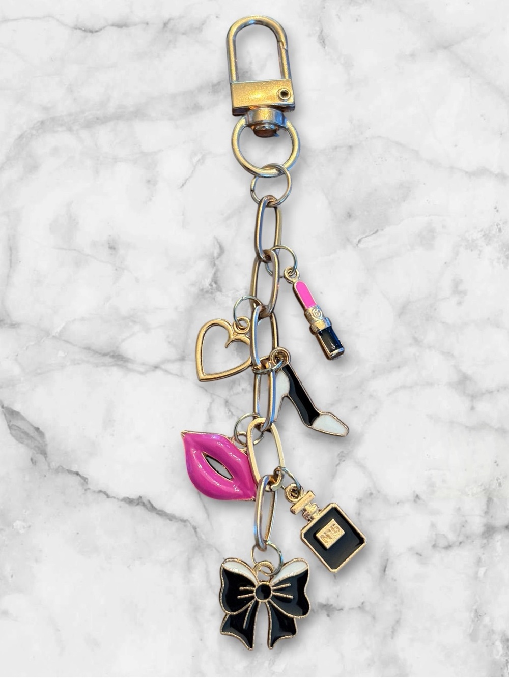 Gold-Tone Women’s Charm Keychain with Pink Lip & Black Bow